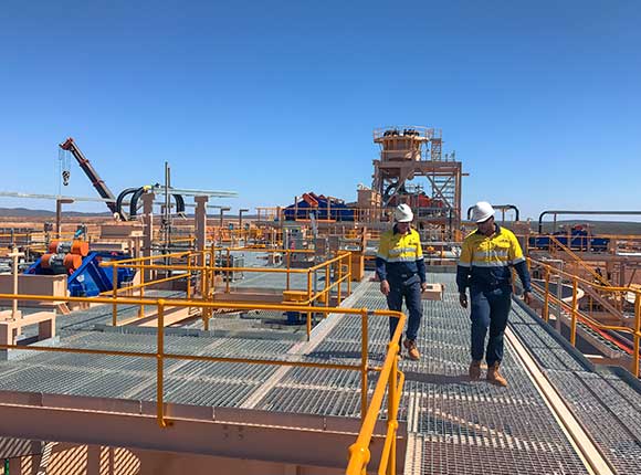 Mine site workers Dalgaranga Gold Project